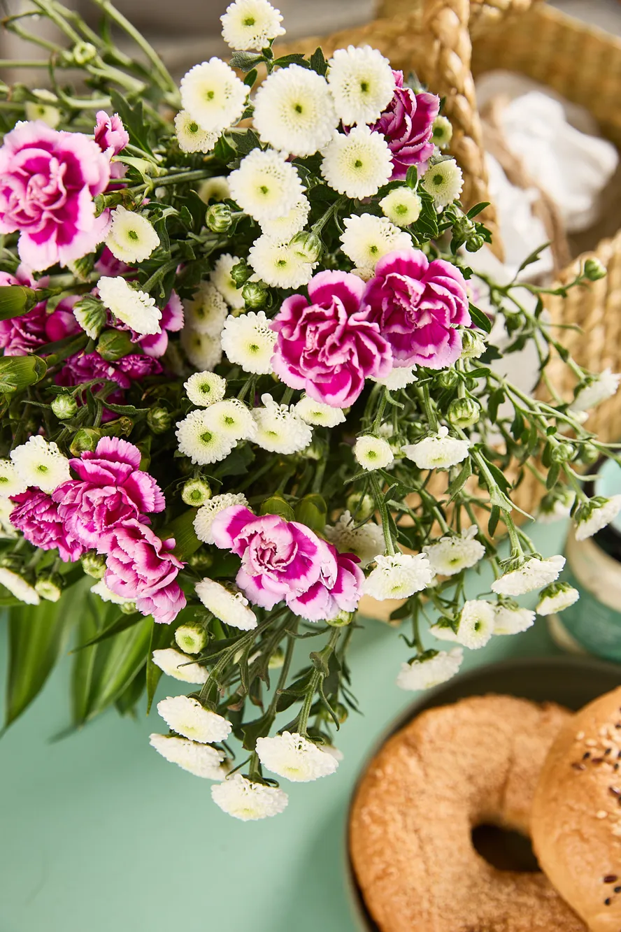 Brekkie hamper - Image 4