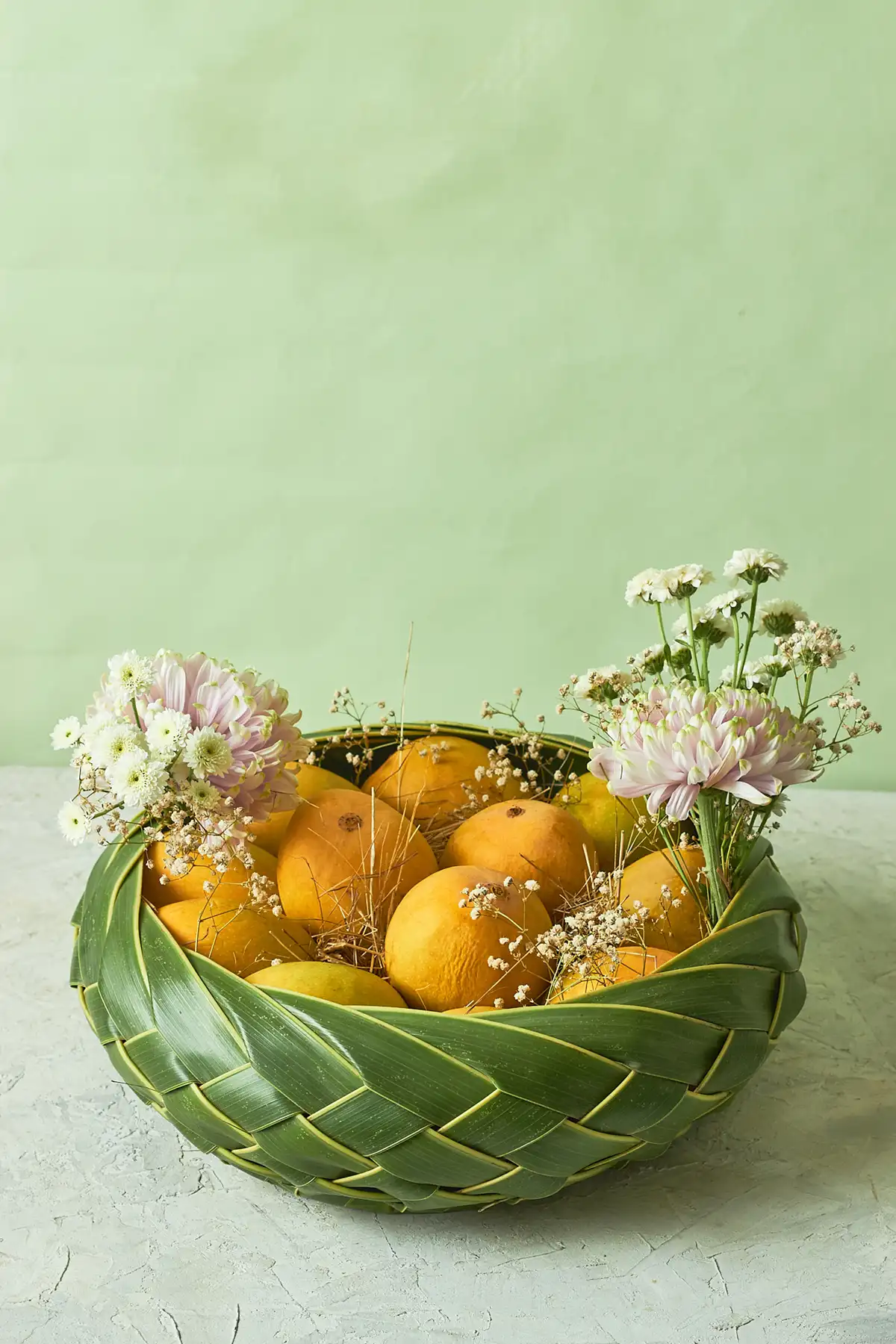 Classic Mango Basket