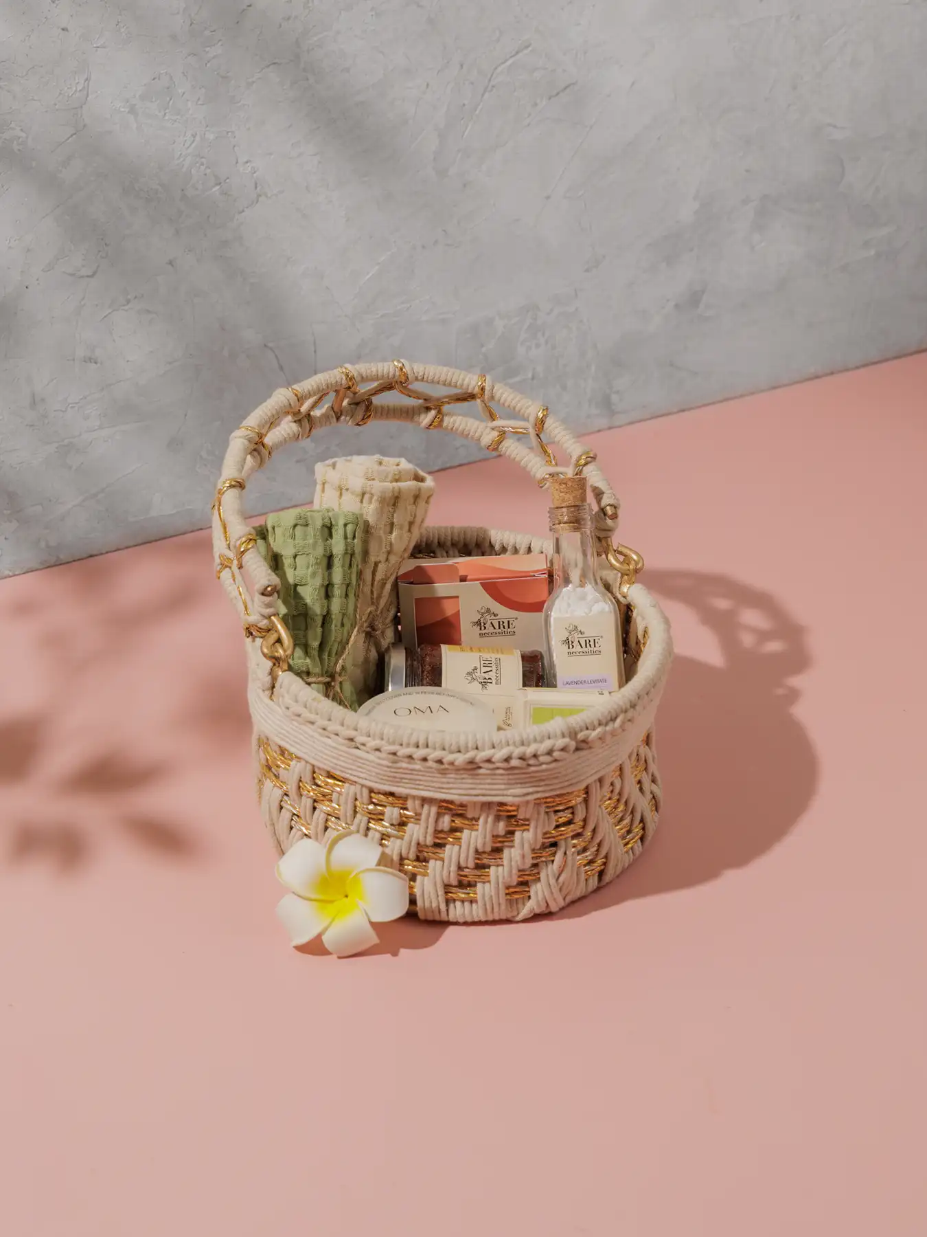 Bath n Body Glam Hamper - Image 8